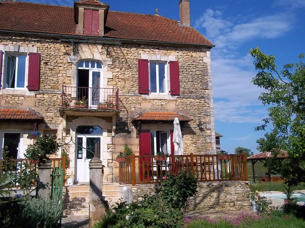 Ferme De Lagrave Coux-et-Bigaroque-Mouzens Exterior foto